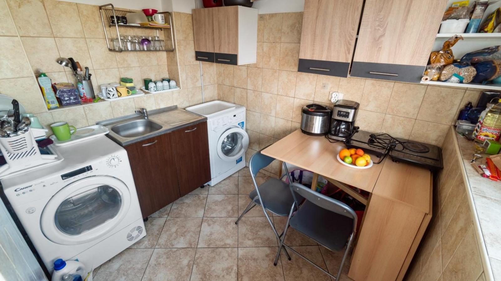 Hostel Comuna Penthouse Ultracentral Bucureşti